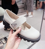 GIÀY MARY JANE METTALIC ACCENT CNK TRƯNG BÀY 70381010