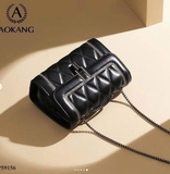TÚI DA ĐEN  AOKANG HỌA TIẾT QUẢ TRÁM