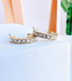 KHUYÊN TAI SWAROVSKI VÒNG CUNG ĐÍNH FULL MẶT