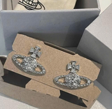 KHUYÊN TAI VIVIENNEWESTWOOD 62020033