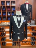 Tuxedo Đen - Cổ Trắng