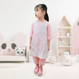 set-ao-dai-be-gai-in-hinh-cuc-hoa-mi-xinh-xan-ao-kem-quan-mamla