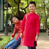 ao-dai-be-trai-cach-tan-gam-in-rong-mau-do-mamla