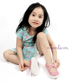 giay-bup-be-be-gai-quai-dan-hoa-cuc-hong-om-chan-mem-mai-mamla