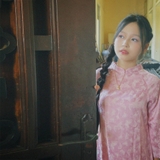 ao-dai-be-gai-hong-ho-diep-lua-gam-mem-mat-kem-quan-cuc-xinh-mamla-cc206