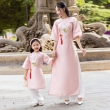 ao-dai-be-gai-theu-ruy-bang-thu-cong-hoa-cuc-vai-taffta-dung-form-set-ao-kem-qua