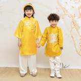 ao-dai-be-trai-truyen-thong-theu-chim-hac-truong-tho-vai-taffeta-loai-1-mac-mat-