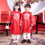 ao-dai-doi-be-trai-be-gai-mac-cap-theu-hinh-long-phuong-chat-gam-han-mem-mau-do-