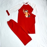 ao-dai-doi-be-trai-be-gai-mac-cap-vai-lua-cheo-mem-mau-do-in-hinh-em-be-tet-kem-