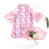 set-ao-dai-be-gai-mau-hong-hoa-tiet-hoa-va-chu-tho-dang-yeu-kem-quan-mamla