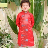 ao-dai-be-trai-gam-lua-do-van-may-sieu-hot-cach-tan-mamla