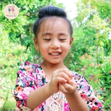 vay-dam-be-gai-cach-tan-hoa-to-tim-tay-long-den-sieu-doc-la-cho-be-gai-mamla