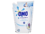 Nước giặt OMO dịu nhẹ trên da túi 2.0 lít