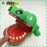 Đồ chơi cá sấu kẹp tay vui nhộn cho bé