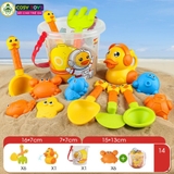 Đồ chơi xô xúc cát đi biển kèm các vịt, khuôn sao biển cua..và xẻng xúc cát cho bé