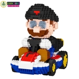 Đồ chơi lắp ghép xếp hình mario đỏ đen cưỡi xe oto với 4700 chi tiết
