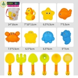 Đồ chơi xô xúc cát đi biển kèm các vịt, khuôn sao biển cua..và xẻng xúc cát cho bé