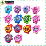 Đồng hồ đeo tay có xem giờ và đèn chiếu hình với hơn 20 mẫu cho bé