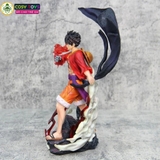 Mô hình OnePiece Luffy cầm áo - cao 28cm - nặng 800gram, Figure OnePiece - có vỏ hộp màu