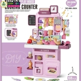 Đồ chơi mô hình nhà bếp 68 chi tiết với các đồ dùng nấu ăn, bếp...kèm hiệu ứng đèn nhạc cho bé khi chơi