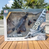 Đồ chơi mô hình máy bay tiêm kích cỡ lớn có điều khiển từ xa, phun khói, kèm nhạc và đèn cho bé