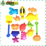 Xô xúc cát đi biển hình cá