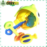 Xô xúc cát đi biển hình cá