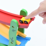 Đồ chơi xe cầu trượt bằng gỗ 4 tầng kèm ô tô cho bé