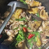 Gà Kho Nén