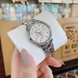 Đồng hồ Bulova đính Kim