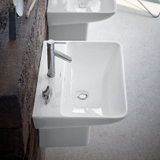 Chậu rửa treo tường Duravit ME by Starck với lớp phủ WonderGliss – Màu trắng