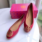 GIÀY TORYBURCH RED STONE/GOLD BENTON BALLET FLATS