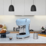 Máy pha cà phê SMEG ECF02PBEU màu xanh blue