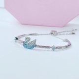 Vòng tay Swarovski Iconic Swan Bangle