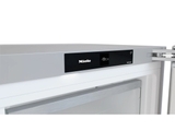 Tủ đông độc lập Miele FNS 4882 D