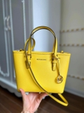 Túi tote mini Michael Kors Jetset