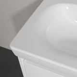 Lavabo treo tường Villeroy & Boch Skyla, màu trắng .