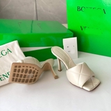 Guốc Bottega Veneta