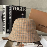Mũ Burberry