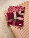 Khăn Cashmere Burberry