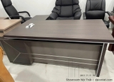 Bàn Làm Việc Giám Đốc 149T