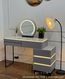 Bàn Trang Điểm Có Đèn 147S