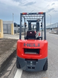 XE NÂNG DẦU 2 - 2.5 TẤN