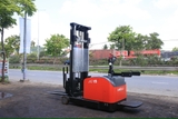 XE NÂNG ĐIỆN ĐỨNG LÁI 1,5 TẤN