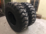 LỐP MÁY XÚC LẬT 17.5-25 HIỆU ARMOUR