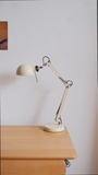 Đèn bàn ikea 01