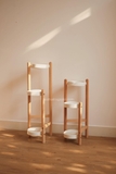 Đôn kê chậu cây 3 tầng - chân màu óc chó cao 90cm
