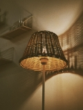 Đèn sàn retro 02