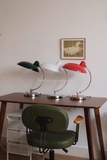 Đèn bàn phong cách Bauhaus