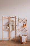 Kệ nút dựa tường - mẫu 02